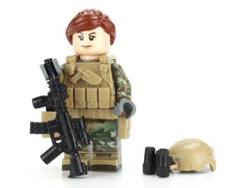 Battle Brick Season 1 Female Army Combat Soldier made w/real LEGO® minifigure