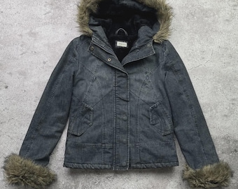 Vintage Denim Cropped Jacket With Faux Fur Details