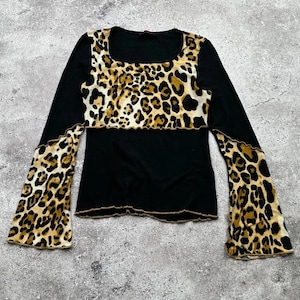 Vintage Cropped Long Sleeve