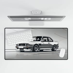 Tappetino da scrivania classico BMW E30, tappetino per mouse da auto per appassionati di auto sportive - Tappetino per mouse modello BWM E30, tappetino da scrivania per appassionati di corse, auto d'epoca, caverna dell'uomo