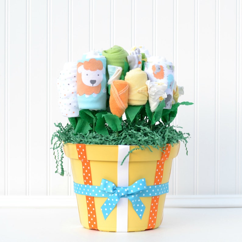 Baby Shower Gift Basket Gender Neutral New Baby Gift Etsy Baby Shower Gift Basket Gender Neutral New Baby Gift Etsy