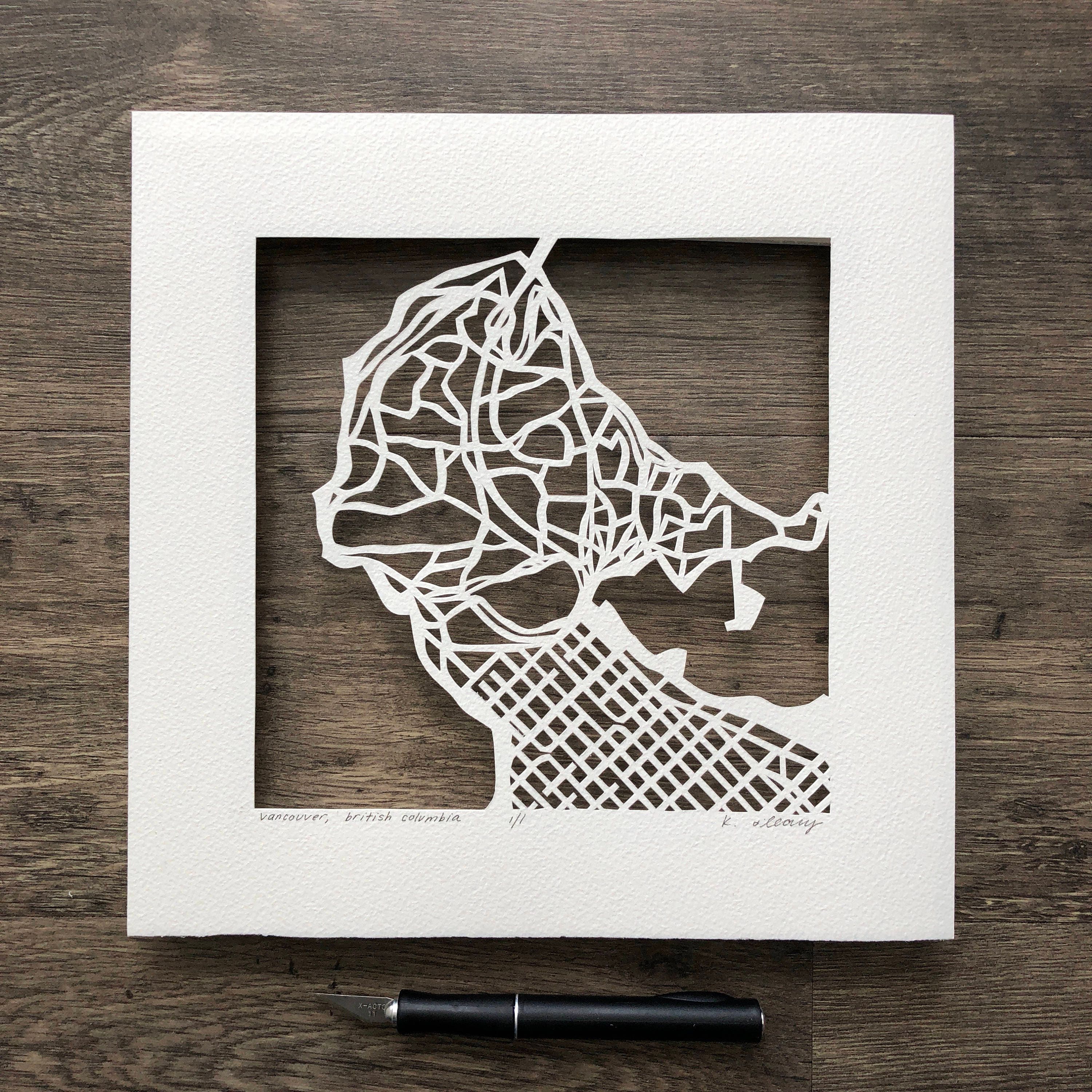 Vancouver, Victoria, Calgary, Edmonton, Winnipeg ou Prince George, Hand Cut Map Original Art