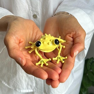 Handmade Yellow Metal Frog Figurine, Home & Garden Decor