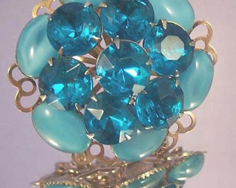 Vintage Floral Brooch / Blue Rhinestone Brooch / Blue Glass Brooch / Blue Rhinestone Pin