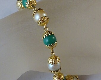 Vintage Celebrity Jade and Pearl Bead Bracelet, Celebrity Chain Bracelet, Celebrity Jewelry, Signed Bracelet