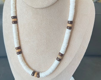White Clam Heishe Shell Necklace: Tropical Beach Surfer Style