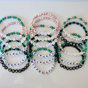 Böse Freundschaft Themed Party Geschenk Armband / Böse Unlimited Elphaba Glinda Perlen Armband / Böse inspirierte Armband / Smaragd Stadt / Beliebt