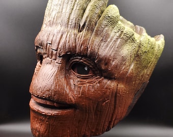 Airbrushed Wood Mask