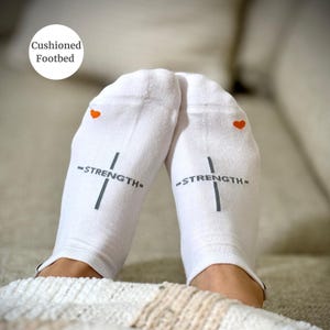Motherhood Journey Socks Ivf Support Gift Faith Based Comfort Message Hope Trust Strength Words Fertility Treatment Support Encouraging Present Embryo Transfer Day Special Occasion Pregnancy Path Comfort Cozy Wear Spiritual Message