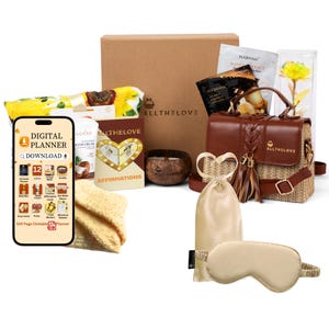 New Mom-cadeaudoos - rotan draagtas met afneembare riem - kokosnoot lavendel kaars - 24-karaats goud en honingmaskers - bevestigingskaarten en meer