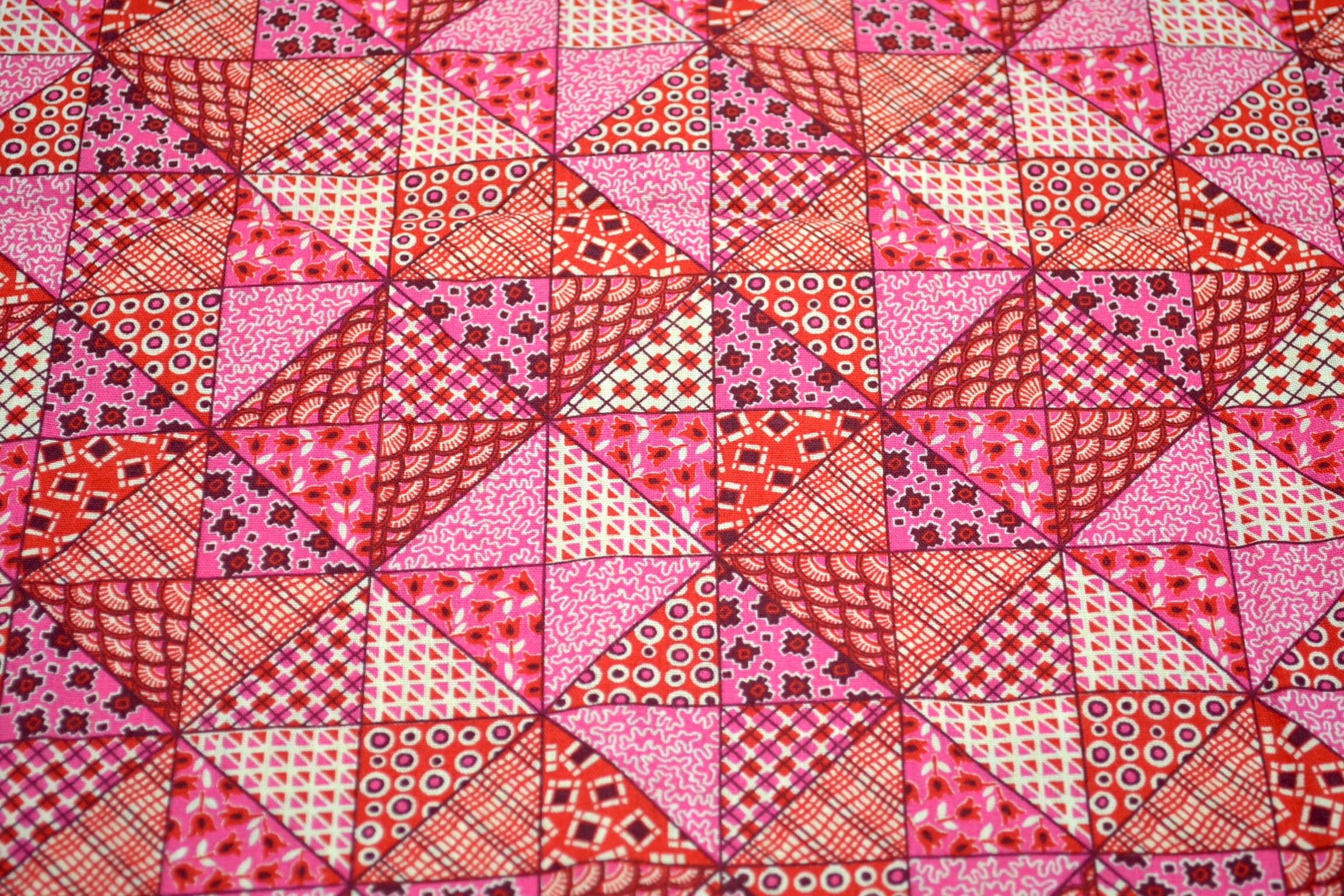 よしよし　　　OLD CALICO PATCH WORK QUILT Calico Patch Designs Vicki McCarty Wool Applique Quilt