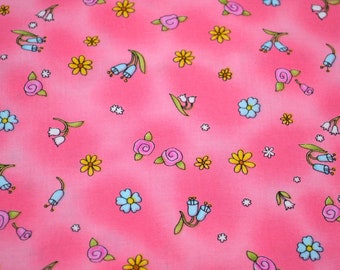 Vintage Fabric - Small Scattered Flowers on Pink - Balson Cotton By the Half Yard