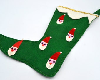 Geometric felt Christmas stockings. — Bidziu
