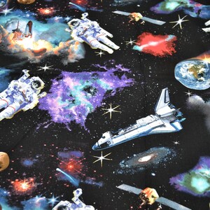 Elizabeth's Studio Fabric - Astronauts Outer Space Shuttle Galaxy - Cotton 44" x 25"L
