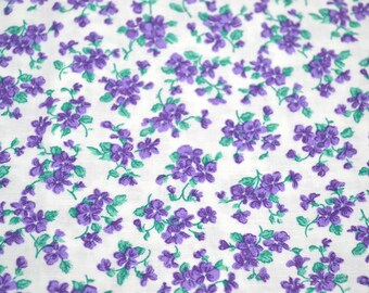 Tissu vintage - Petites violettes pourpres sur blanc - Coton Peter Pan, mètre carré