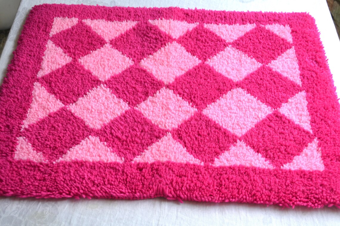 Vintage Bathroom Rug Two Tone Pink Harlequin Diamond Design Etsy