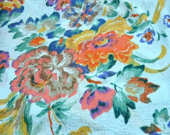 Tissu vintage - Large impression florale orange sur gaze de coton bleu clair - 46 x 58 po. de long