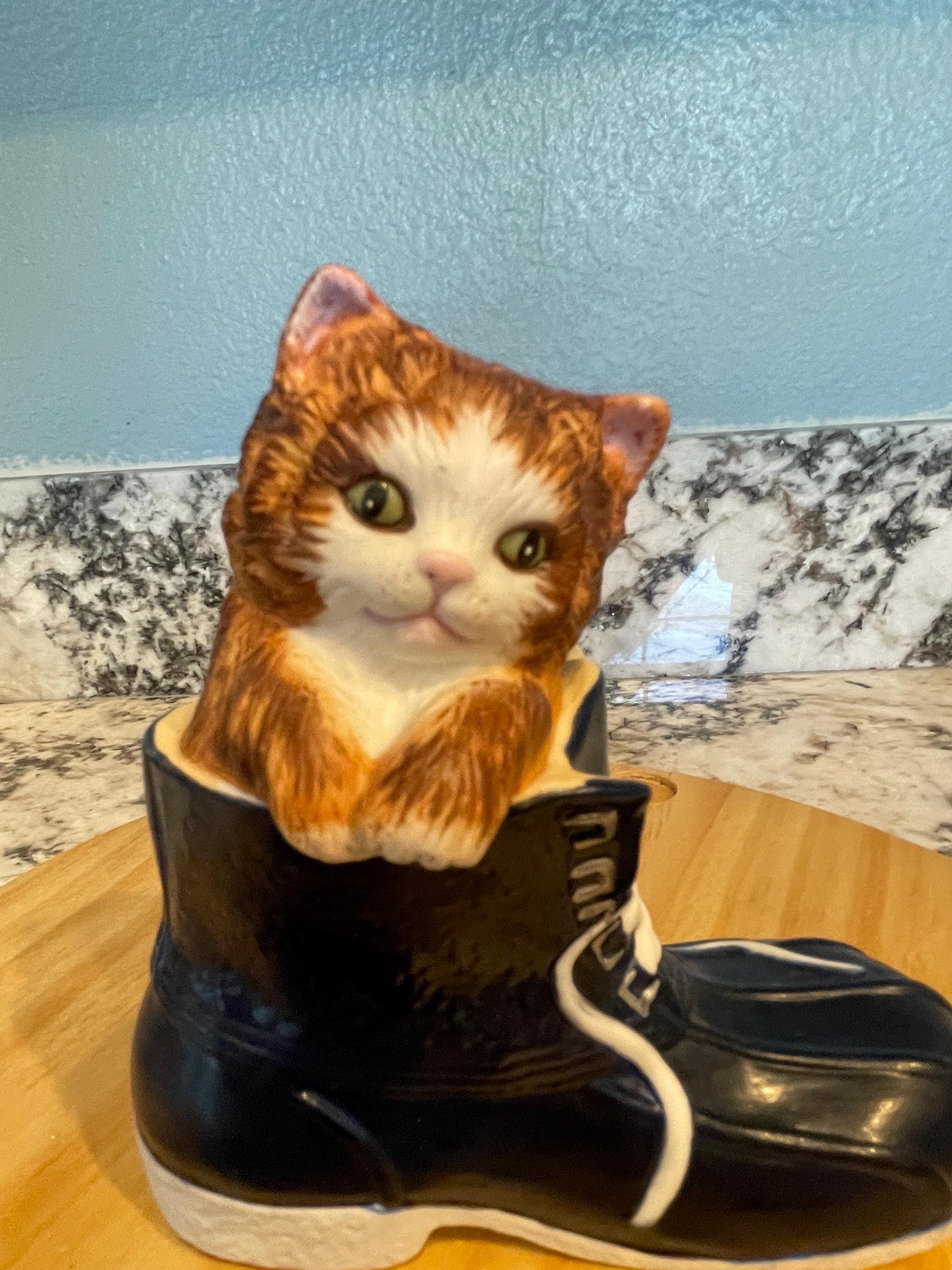 Hamilton Collection Cat Figurine - Etsy