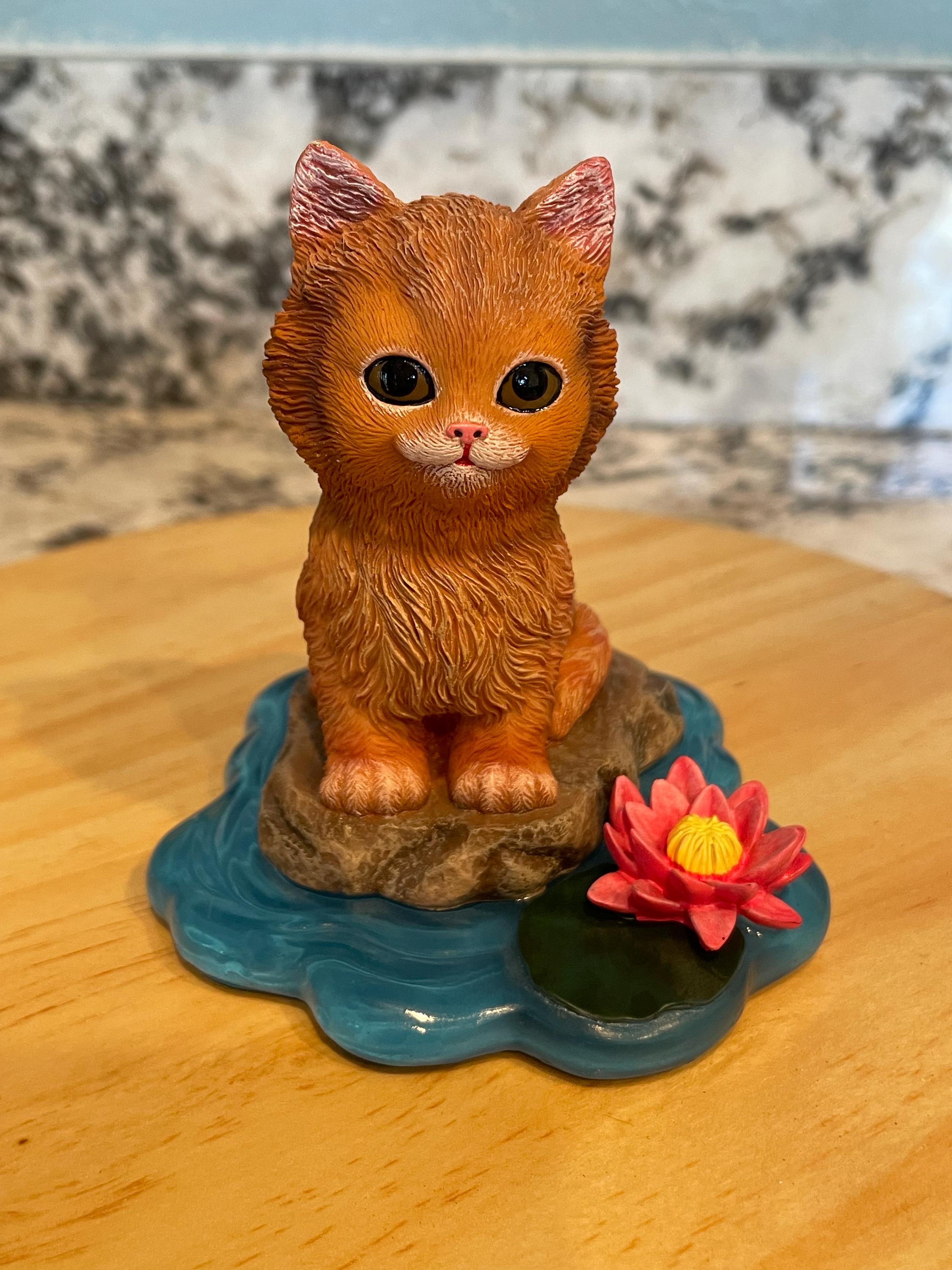 Hamilton Collection Cat Figurine - Etsy