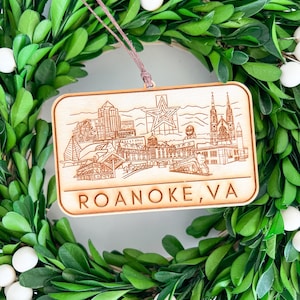 Roanoke (Virginia) Wooden ornament - Blue Ridge Mountains, Mill Mountain, Virginia Ornament