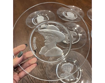 Set of 8 Val St. Lambert Old Masters Collection Crystal 8" Plates 60/70s Signed