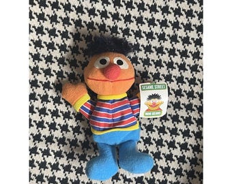 Peluche de Ernie de Barrio Sésamo, Jim Henson, Mini Beans, de Kellogg's, de 10 cm (4 pulgadas)