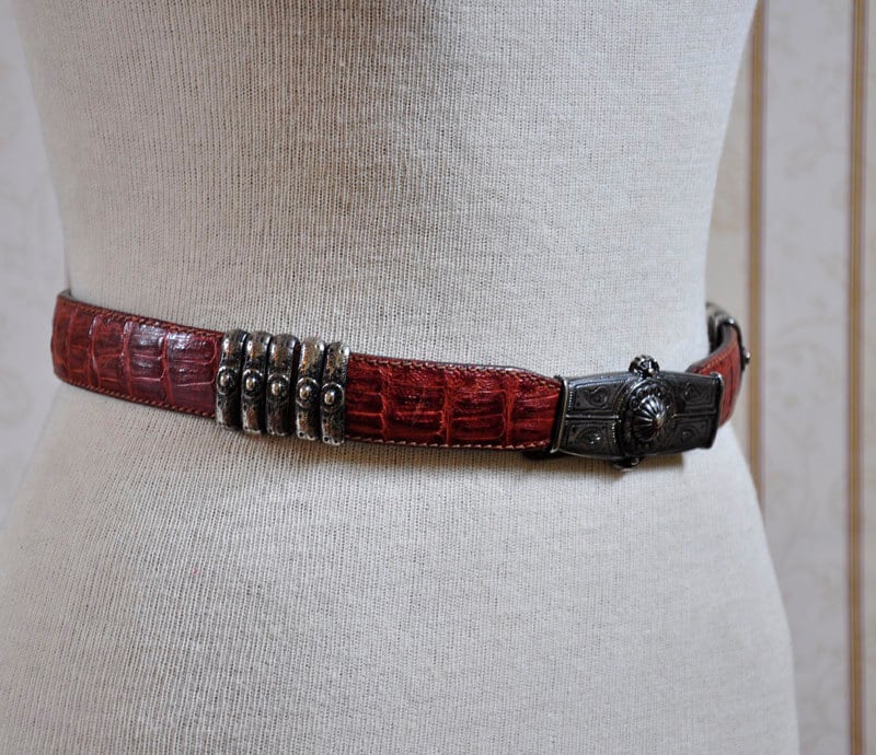 Vintage Lord & Taylor Italian Leather Belt Safari Animal Embossed Western Boho LORD & TAYLOR Vintage Western Boho Medallion Embossed  main image 4