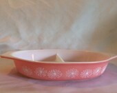 Pyrex Pink Daisy 1 1 2 Qt Divided Casserole