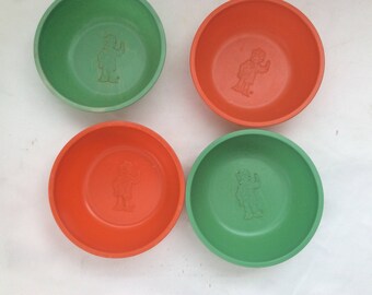 2 Vintage Jane Parker Pie Tins 2 Vintage Jane Parker Pie Tins