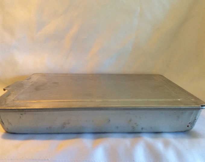 Vintage Wearever Aluminum Cake Pan/lasagne Pan With Lid Etsy