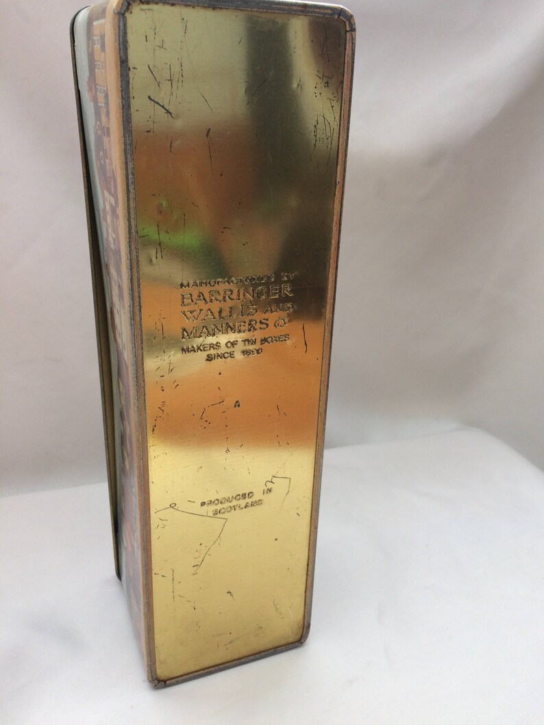 Vintage Collectible White Horse Whiskey Hinged Tin Made by Barringer Wallis /& Manners of Scotland