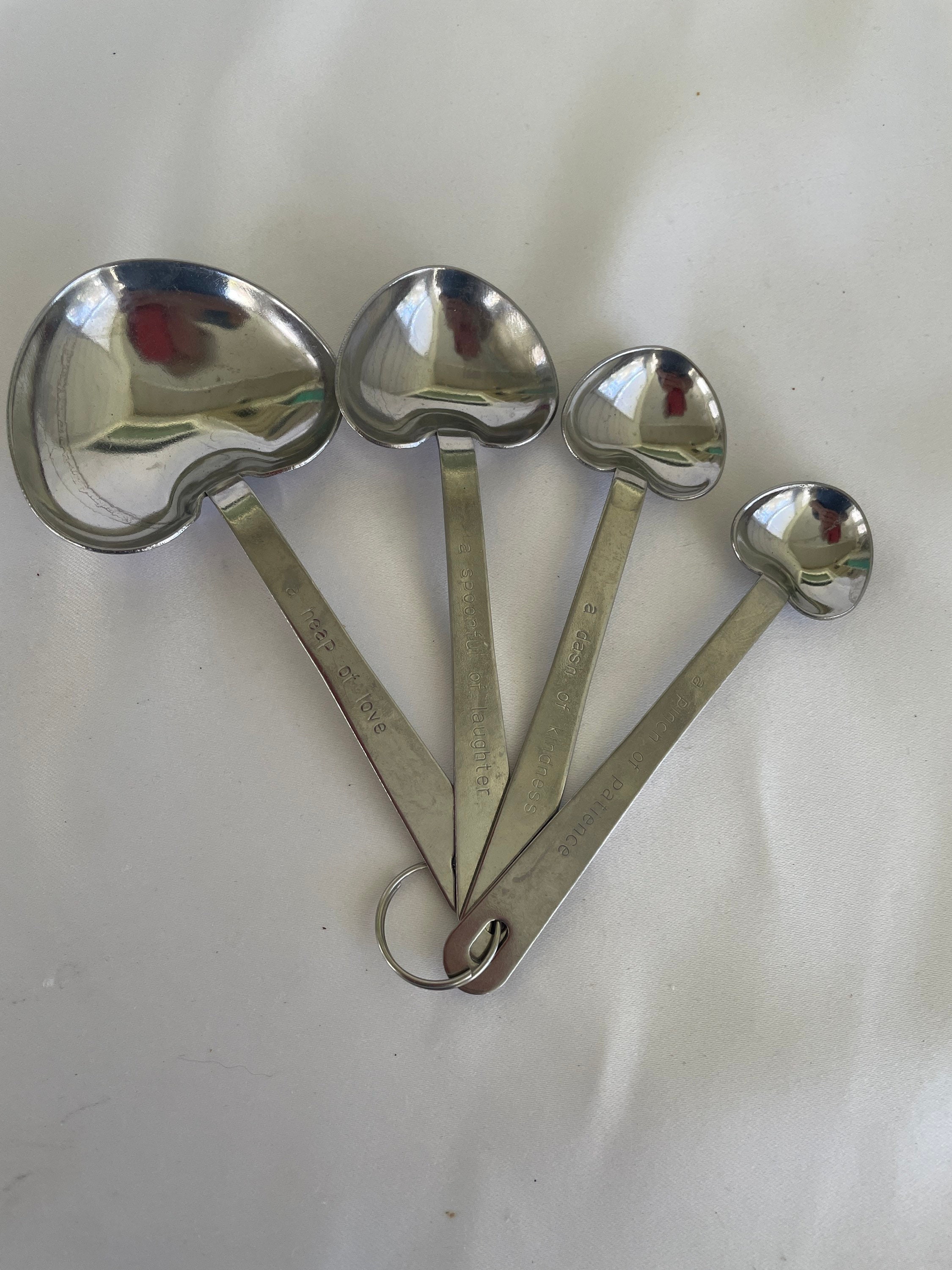 CuttleLab 22-Piece Stainless Steel Measuring Cups and Spoons Set, Tad Dash  Pinch Smidgen Drop Mini