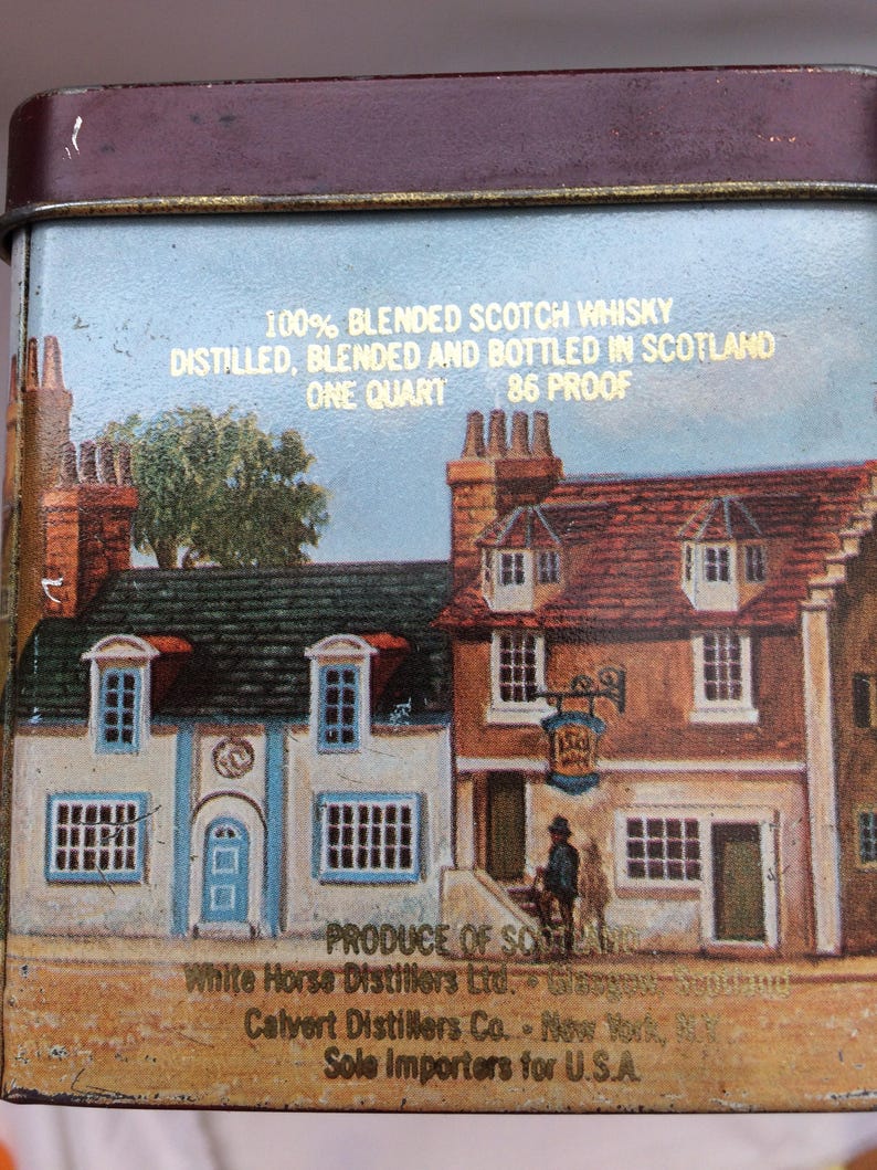 Vintage Collectible White Horse Whiskey Hinged Tin Made by Barringer Wallis /& Manners of Scotland
