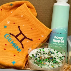 Gemini Zodiac Gift Box – Astrology Gift with Socks, Hand Cream & Bath Bomb | Self Care Gift for Her