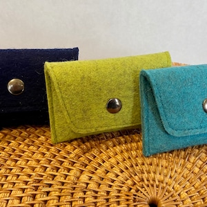 Wool felt hand wallet