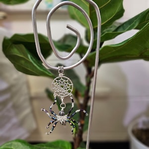 Charmed Metal Houseplant Stake and Plant Accessory