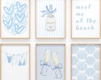 Set di 6 stampe spiaggia preppy blu, poster da parete alla moda con tema costiero, decorazioni per dormitori femminili, estetica da appartamento universitario, download digitale
