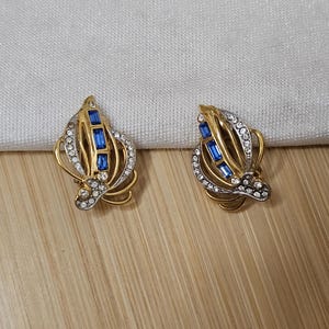 Vintage Rhinestone Clip On Earrings: Blue Crystal Ornate Costume Jewelry