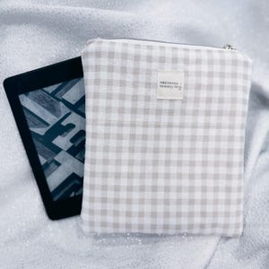 Retro Kindle Sleeve Book Sleeve Kindle Paperwhite Sleeve Quilted Kindle Pouch Cute iPad mini Pouch Kindle Scribe Sleeve Kobo Sleeve