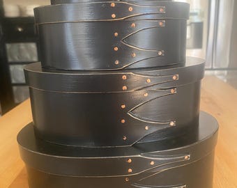 Nest of 4 Black Painted Shaker Oval Boxes Sizes 1-4
