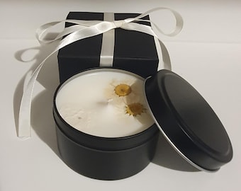 Clean Linen Soy Candle - Light Fragrance, Homemade in Australia, Gift Box With Ribbon, Perfect for Any Occasion.