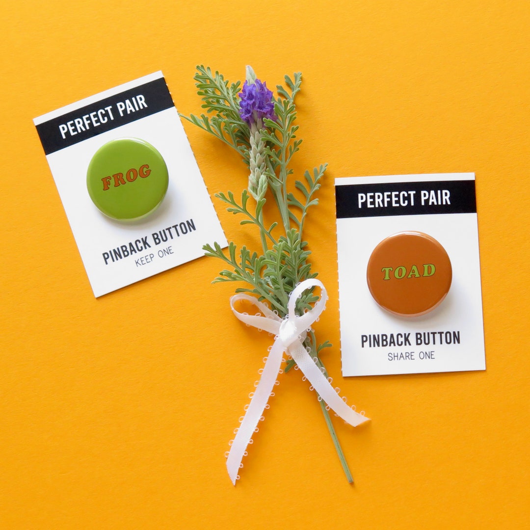 PERFECT PAIR Pinback Button Set:frog & Toad - Etsy