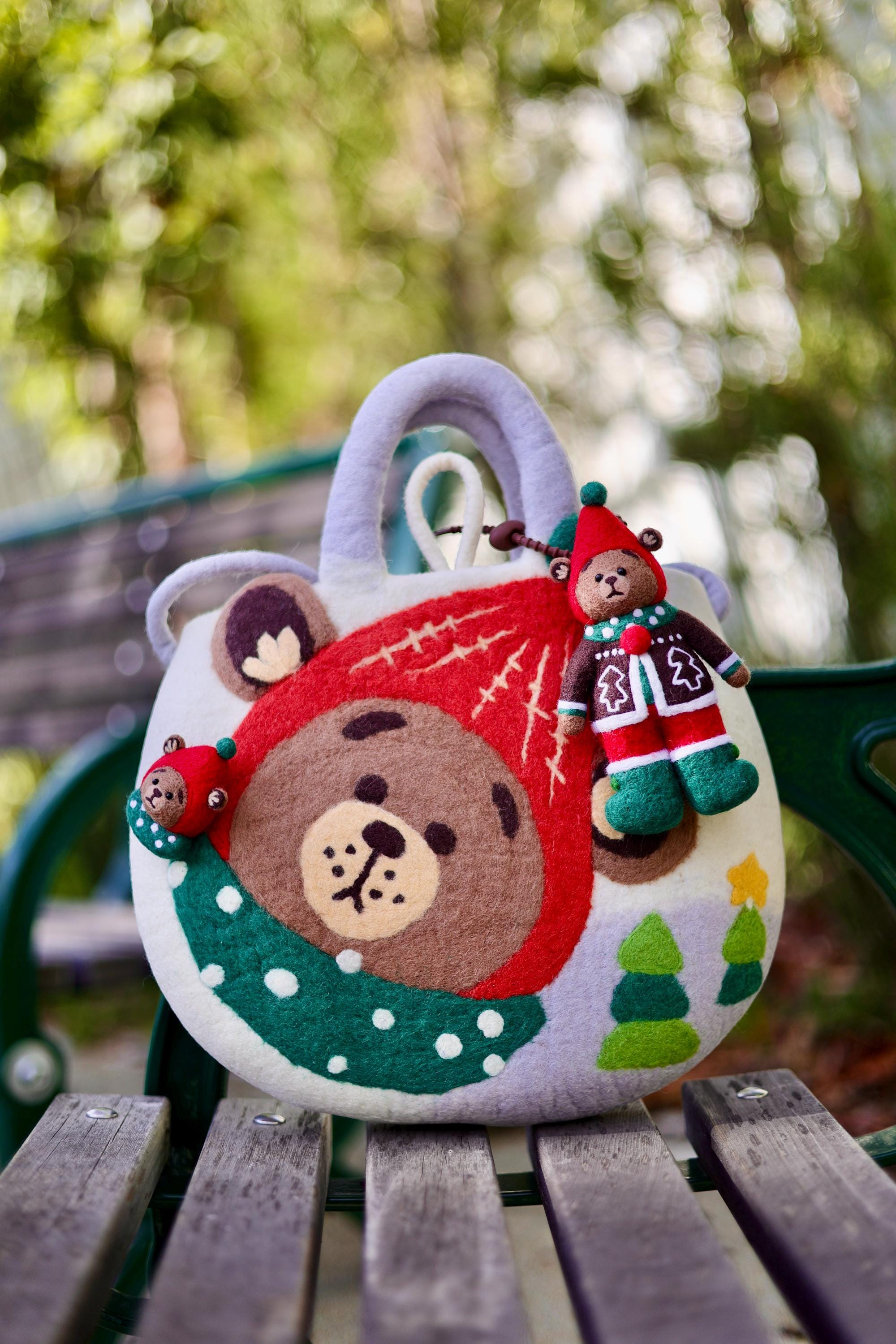 Handcrafted white 100% Wool Felt Bear Bag – Winter theme, Includes Matching Bear Charm, Bear brooch