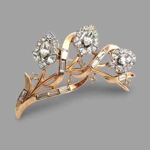 Vintage 1950s Signed TRIFARI Halo Flower Clear Rhinestone Floral Figural Brooch