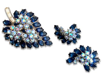 Vintage 1960s Signed TRIFARI Blue Rhinestone Leaf Flower Brooch Earrings Set