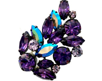 Vintage 1950s REGENCY JEWELS Purple Aurora Borealis Rhinestone Costume Brooch