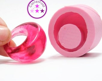 Ring Mold Crescent ; Silicone Rubber; Size 7