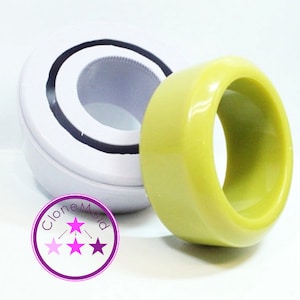 Thick Silicone Bangle Bracelet Mold - Large Rounded Design
