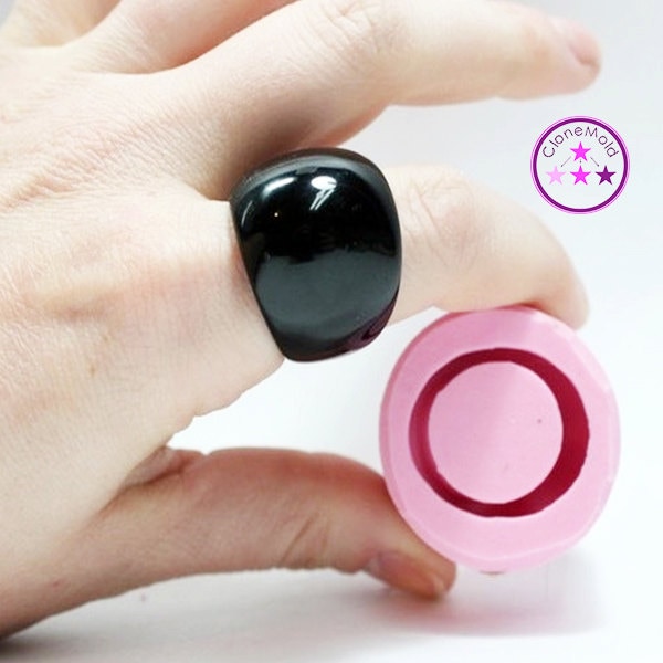 Ring Mold Large Crescent ; Silicone Rubber; Size 9.25, 10