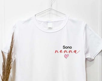 Personalized Grandma Gift T-Shirt with embroidery for the birth of a grandson or granddaughter, I'm a Grandma T-Shirt with a pink or blue heart